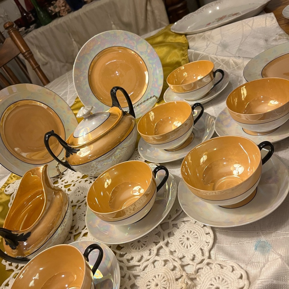 Elegant Gold and White Tea Set